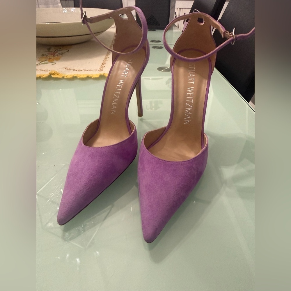 Stuart Weitzman
Stuart 100 Strap Pump Suede - Picture 2 of 4
